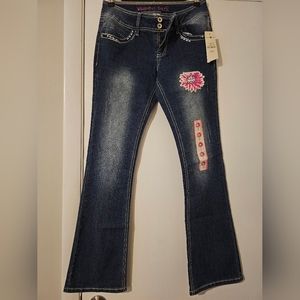 NWT Wishful Park slim bootcut jeans